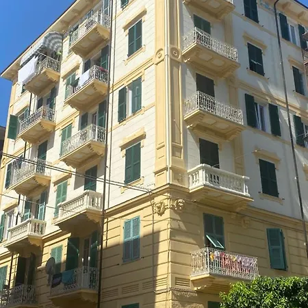 La Perla Del Golfo Guest house