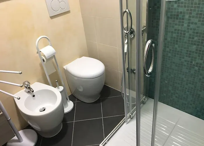 La Perla Del Golfo Гостьовий будинок 3*