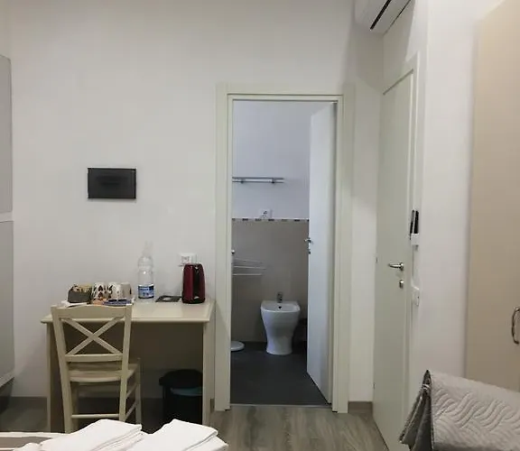 La Perla Del Golfo Гостьовий будинок 3*